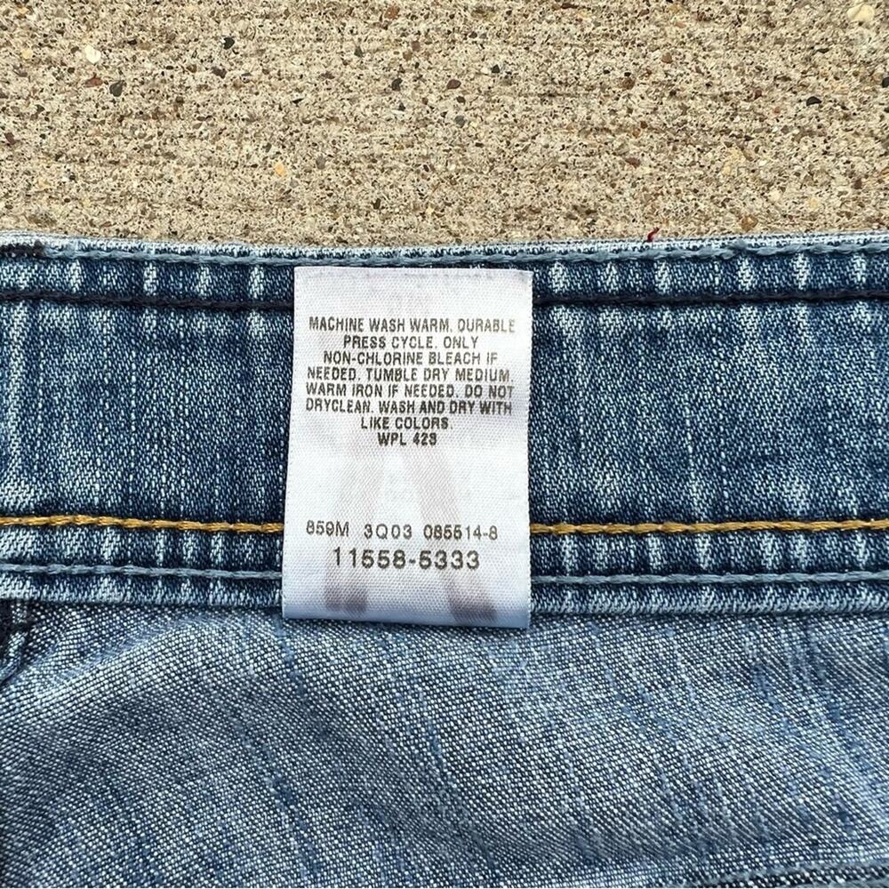 Vintage Y2K Levis low rise bareback stretch button kick pleat hem - Picture 12 of 12
